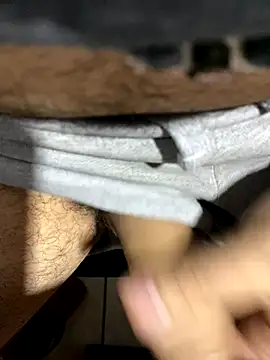 uto857 online show from 10/02/25, 01:51