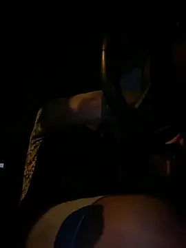 uto857 online show from 11/08/25, 04:01