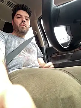 uto857 online show from 11/15/25, 01:40