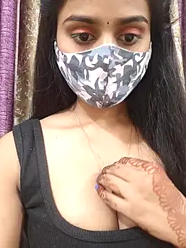 Aanya hotty online show from 09/18/25, 05:59