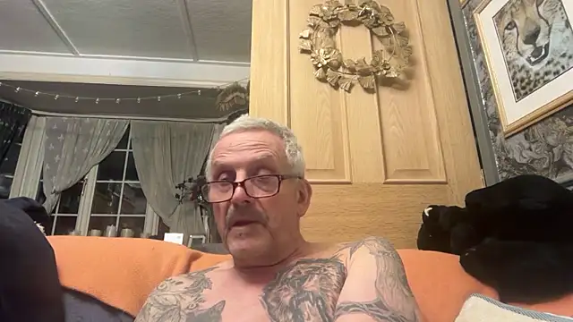 poggles online show from 03/09/26, 08:24