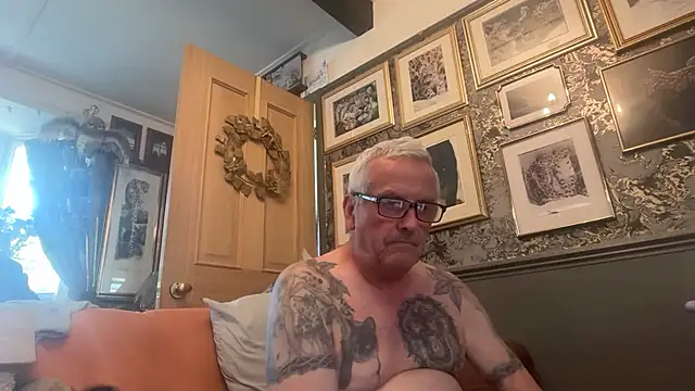 poggles online show from 07/14/26, 02:01