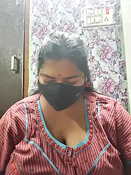 Liyaa 24 online show from 03/20/26, 04:56