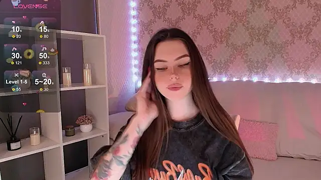 HolyMiax online show from 03/23/26, 03:54