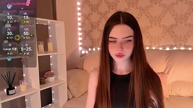 Snapshot of HolyMiax chatting on 07/19/26, 03:32 HolyMiax online show from 07/19/26, 03:32