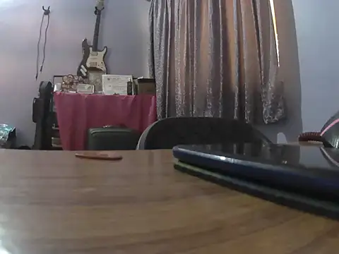 Snapshot of Matt6102 chatting on 09/22/25, 05:31 Matt6102 online show from 09/22/25, 05:31