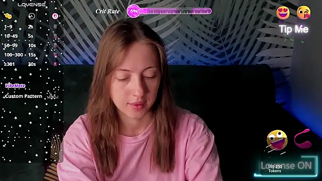 ChristyCrayme online show from 07/14/26, 10:04