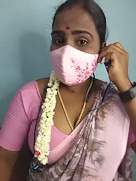 Snapshot of Tamil_riyalini12 chatting on 07/14/26, 01:06 Tamil riyalini12 online show from 07/14/26, 01:06