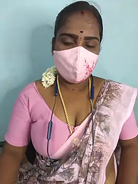 Snapshot of Tamil_riyalini12 chatting on 07/23/26, 04:54 Tamil riyalini12 online show from 07/23/26, 04:54