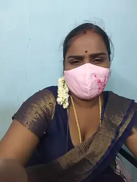 Snapshot of Tamil_riyalini12 chatting on 07/27/26, 06:26 Tamil riyalini12 online show from 07/27/26, 06:26
