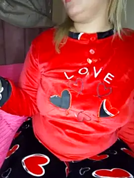 Snapshot of dina_hot_sex chatting on 12/22/25, 11:46 dina hot sex online show from 12/22/25, 11:46