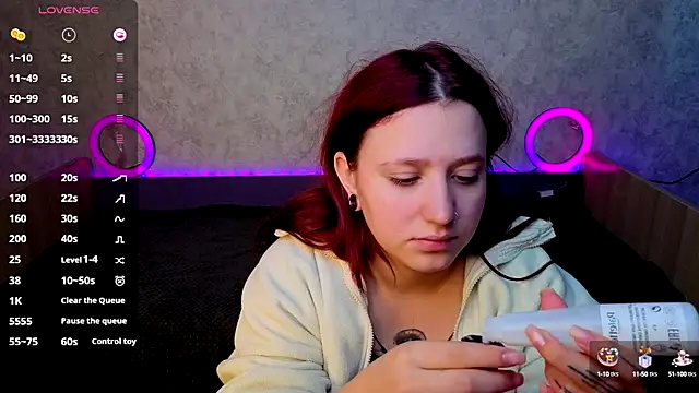 Mini Lady1 online show from 10/04/25, 09:29