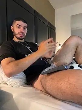 AxelThompson  online show from 09/13/25, 11:10