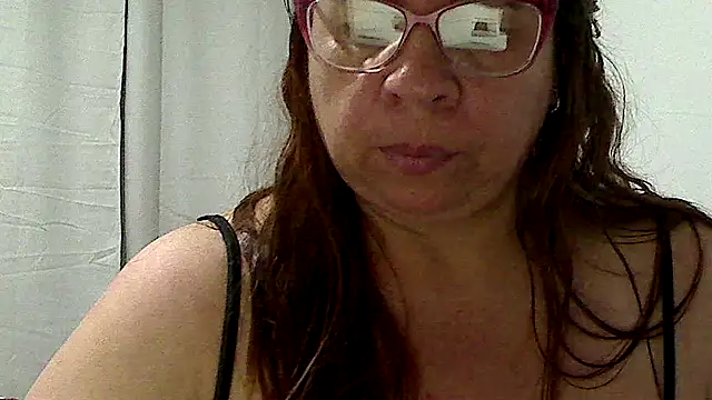 luciana69hot online show from 04/21/26, 03:02