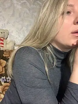 Snapshot of hotsteacher chatting on 12/20/25, 01:56 hotsteacher online show from 12/20/25, 01:56