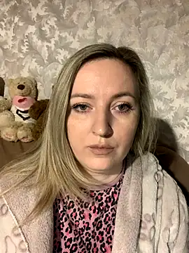 Snapshot of hotsteacher chatting on 01/06/26, 02:48 hotsteacher online show from 01/06/26, 02:48