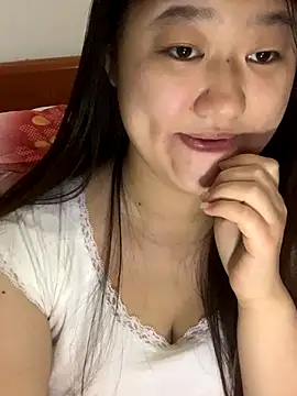 xialuo25 online show from 11/17/25, 07:58