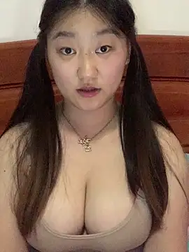 xialuo25 online show from 03/10/26, 06:51