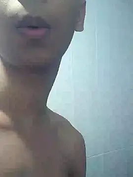 Snapshot of Jean200600 chatting on 09/11/25, 01:00 Jean200600 online show from 09/11/25, 01:00