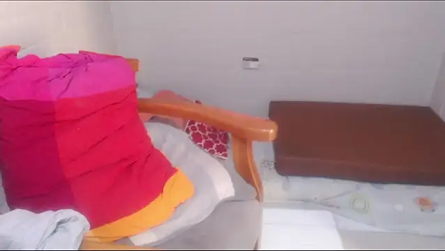 rose-crystal online show from 03/13/26, 10:05