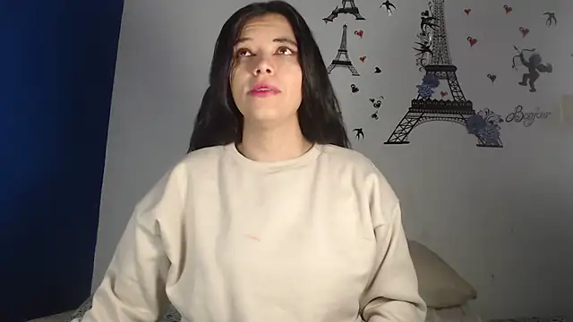 Snapshot of IVONNE_SEX chatting on 10/10/25, 09:14 IVONNE SEX online show from 10/10/25, 09:14