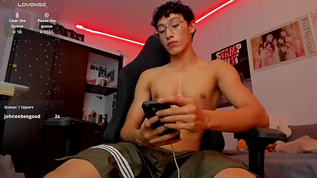 velvet skyn online show from 04/09/26, 02:55