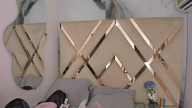 arixht online show from 09/29/25, 05:01