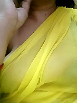 Snapshot of sweety_sona chatting on 09/15/25, 04:56 sweety sona online show from 09/15/25, 04:56