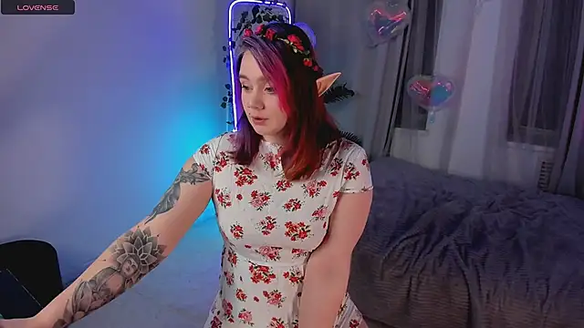 lunaalli online show from 02/10/26, 09:30