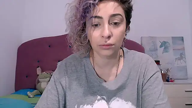 Snapshot of AAARUNY chatting on 01/16/26, 12:31 AAARUNY online show from 01/16/26, 12:31