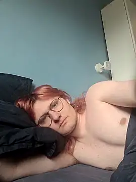 youlupo online show from 03/06/26, 01:51