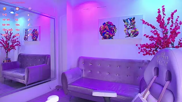 Antonella wild online show from 04/22/26, 03:42