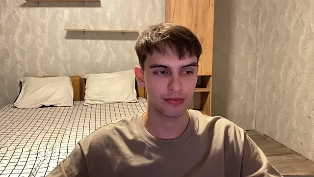 Snapshot of elliot_scott chatting on 09/12/25, 01:55 elliot scott online show from 09/12/25, 01:55