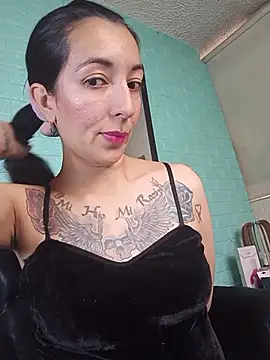 SALOME KORLAND online show from 11/22/25, 03:22