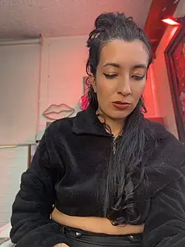 SALOME KORLAND online show from 04/18/26, 08:31