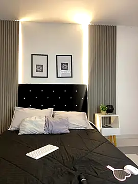 ashlycarteer online show from 09/17/25, 06:53