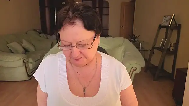 Margo Moll online show from 03/07/26, 09:28