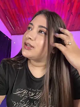 Gaby  Howards online show from 11/30/25, 07:07