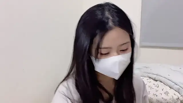 LHeart online show from 10/07/25, 02:47