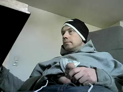 skateboy78 online show from 01/03/25, 12:30