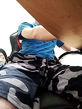 Milo 100 online show from 04/25/26, 06:05