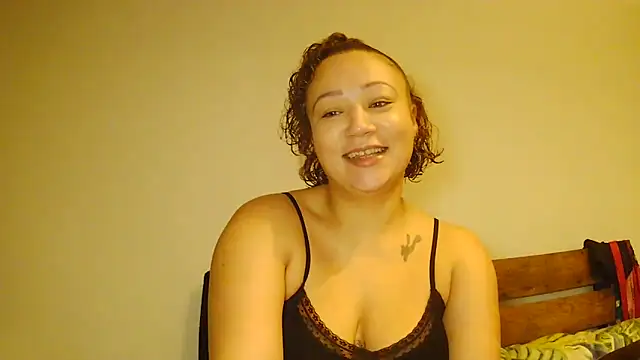 Snapshot of FieryAutumn_25X chatting on 12/22/25, 07:38 FieryAutumn 25X online show from 12/22/25, 07:38