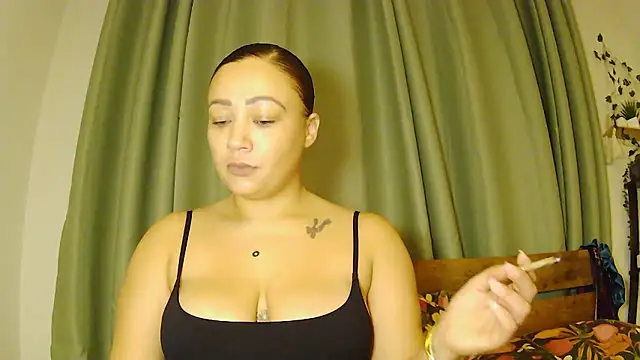 Snapshot of FieryAutumn_25X chatting on 01/16/26, 07:34 FieryAutumn 25X online show from 01/16/26, 07:34