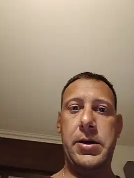 Snapshot of Alessio1987 chatting on 06/16/26, 08:11 Alessio1987 online show from 06/16/26, 08:11