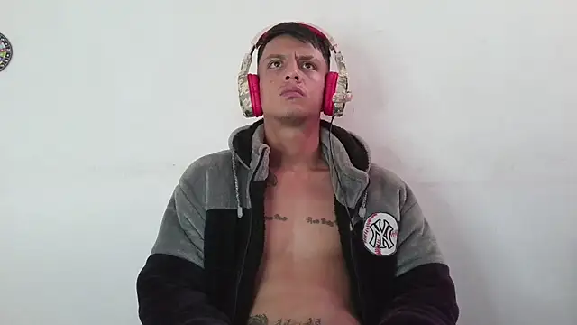 andrewcoopper1 online show from 03/10/26, 02:00