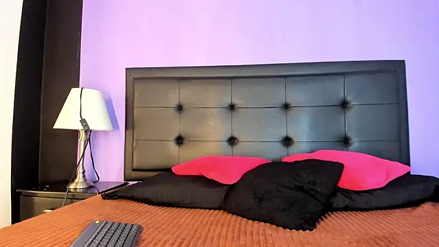 GreciaFox1 online show from 07/11/26, 01:36