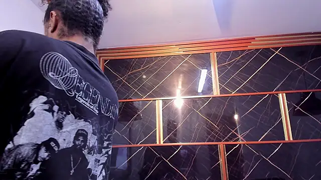 HannyThompson online show from 10/25/25, 12:34