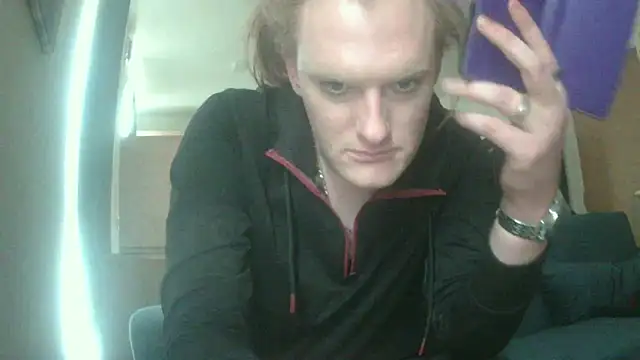 avamaxwell online show from 05/01/26, 01:37