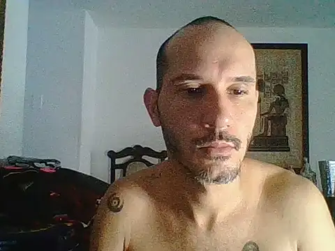 Snapshot of lilobaby chatting on 07/09/26, 01:26 lilobaby online show from 07/09/26, 01:26