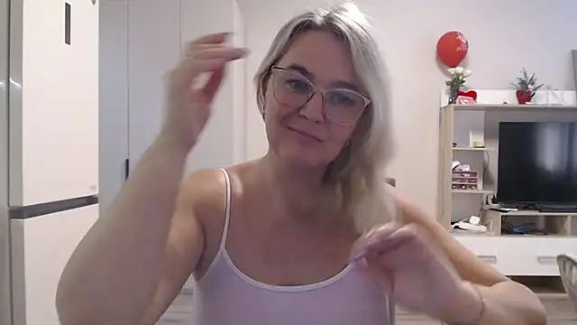 EleanoraDream online show from 03/23/26, 10:08